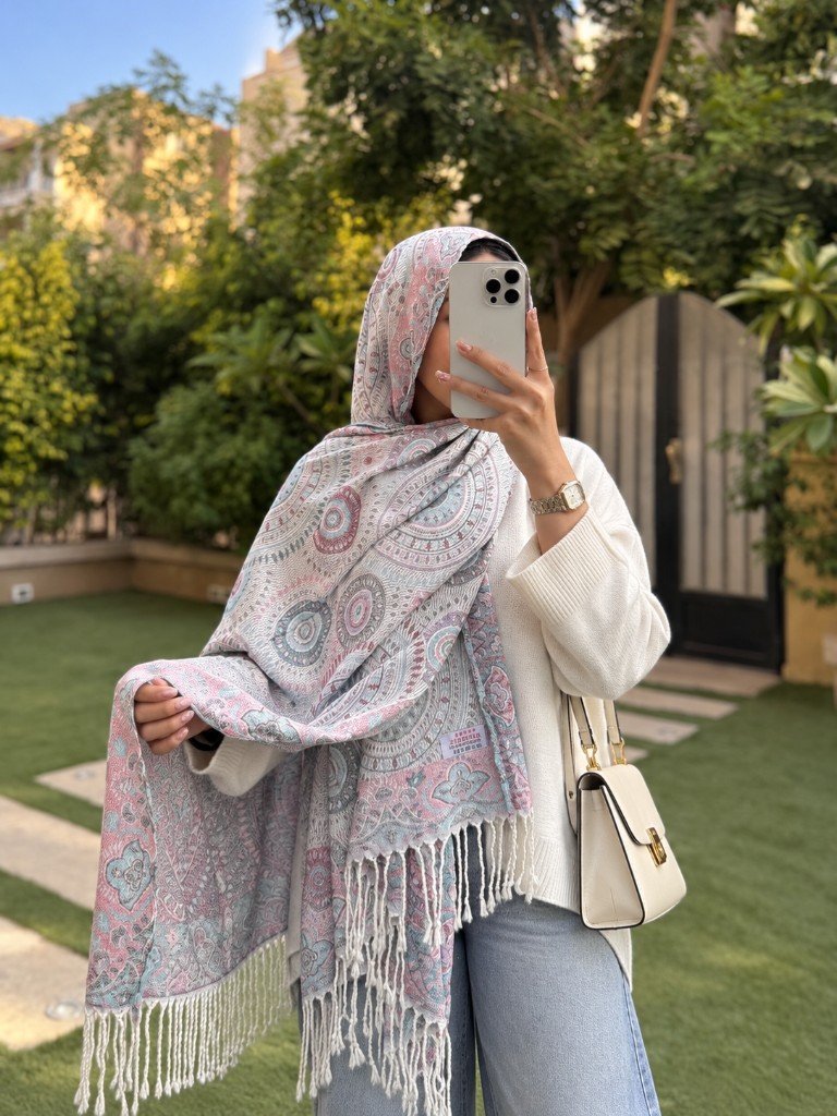 Soft Bloom Pashmina